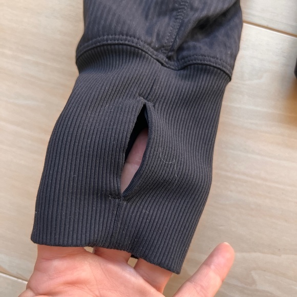 Lululemon women jacket black size 6 - Picture 4 of 5